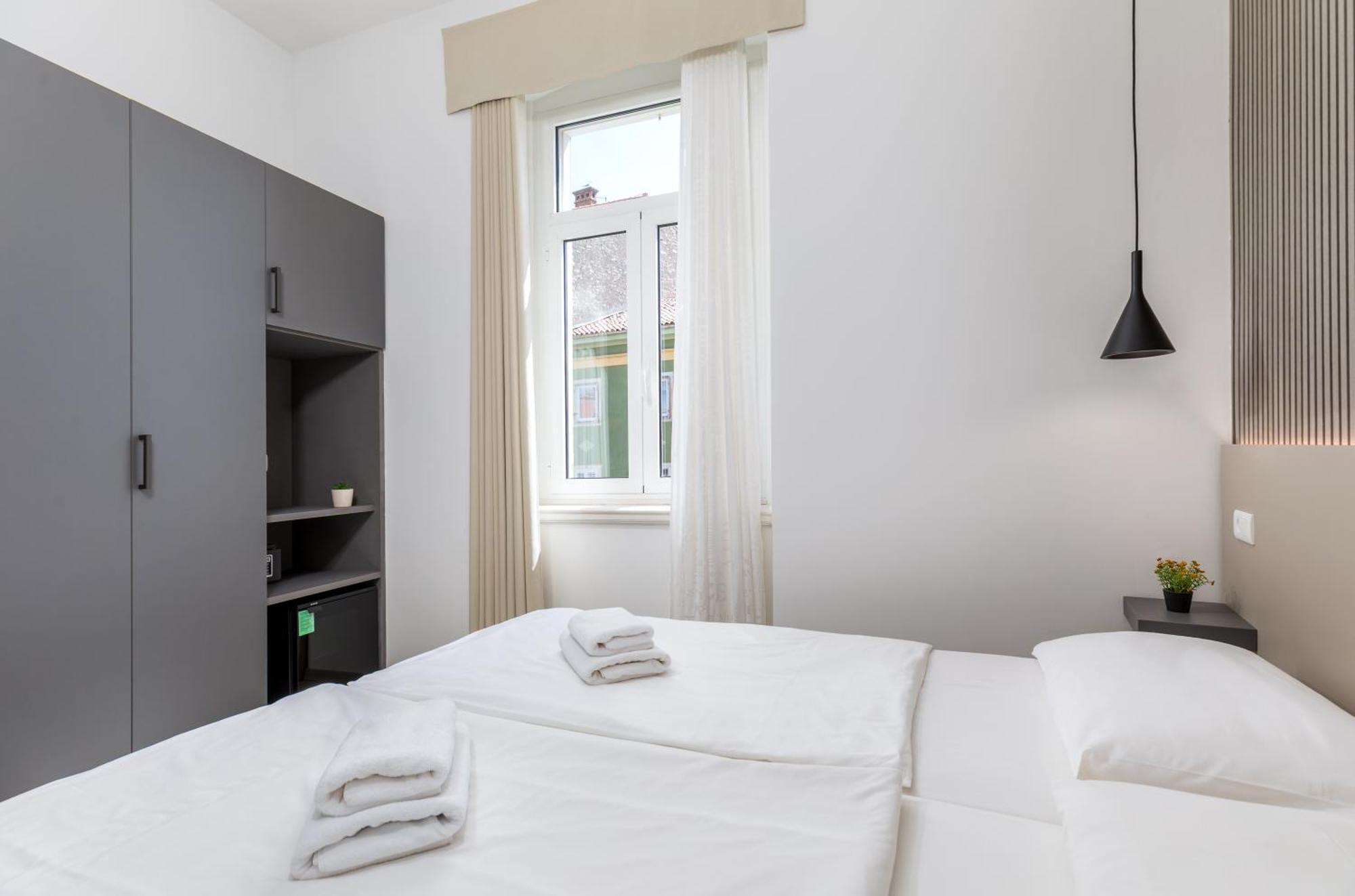 Boutique Suites Joyce Pula Buitenkant foto