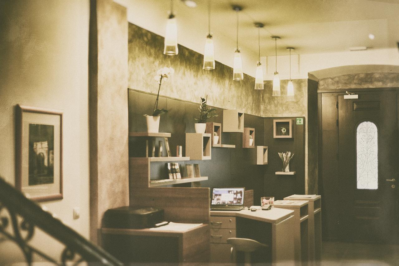 Boutique Suites Joyce Pula Buitenkant foto