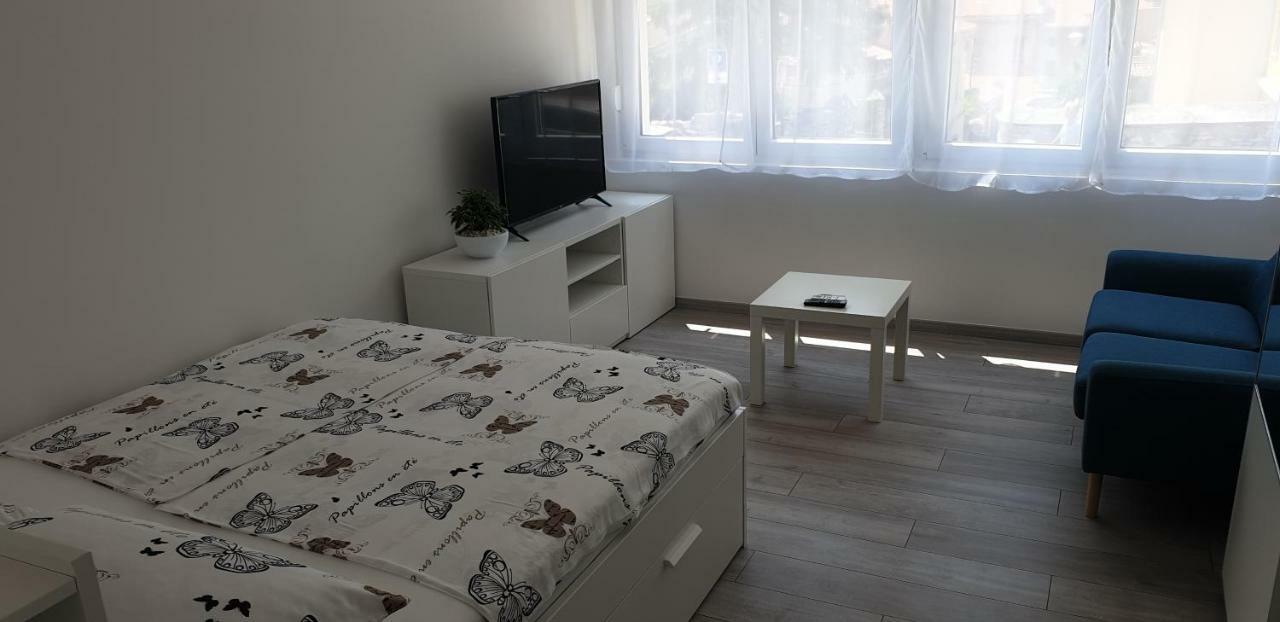 Boutique Suites Joyce Pula Buitenkant foto