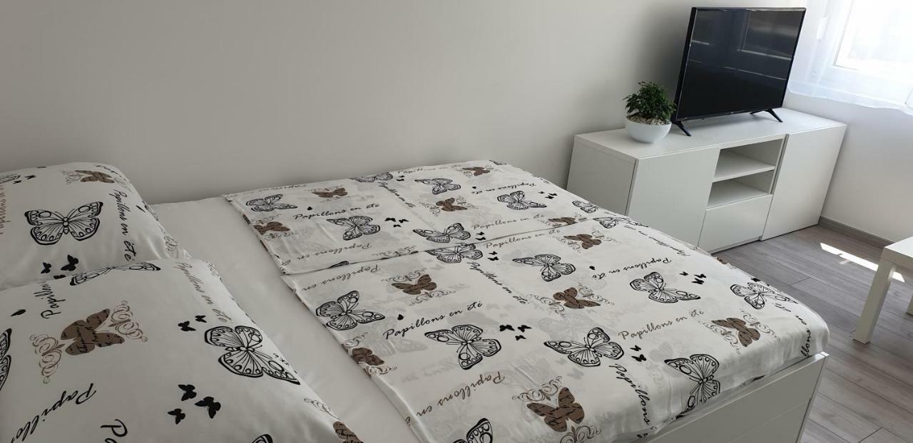 Boutique Suites Joyce Pula Buitenkant foto